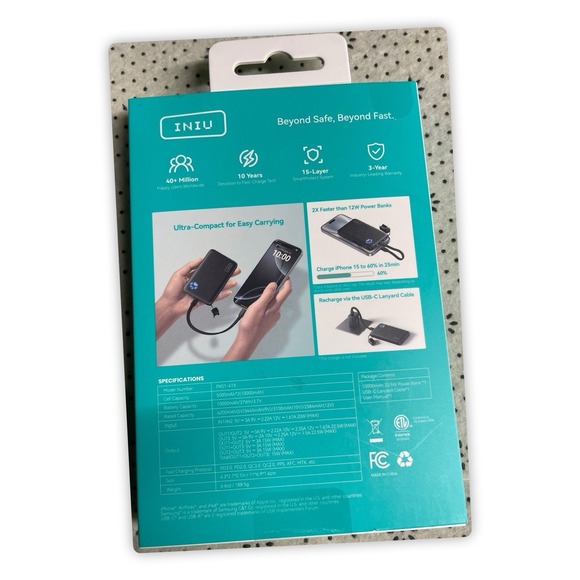 Iniu Powerpaw 10000mAh 22.5W Fast Charging Power Bank - Picture 2 of 4